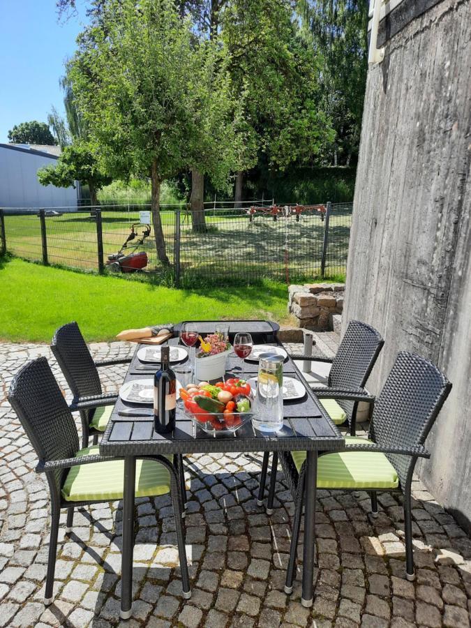 Ferienwohnung Sonnenschein Бурґау Екстер'єр фото